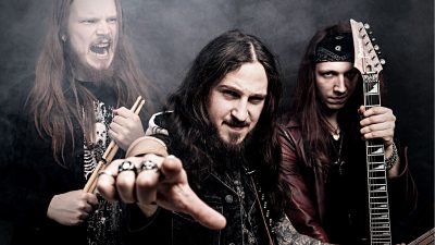 Grupa IRON WINGS izdod albumu “DZEJNIEKS”