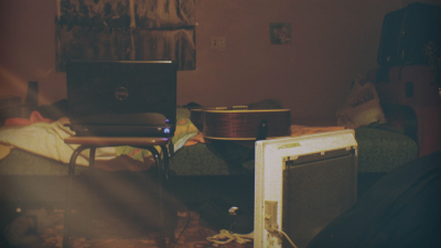 Garāžroka apvienība NOVA KOMA publicē jaunā singla “Viens” dzīvo ierakstu