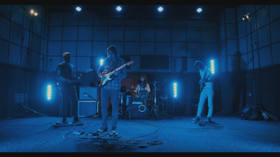 Indie grupa NeimoM piedāvā jaunākā skaņdarba ”All Around Me” dzīvo ierakstu video formātā