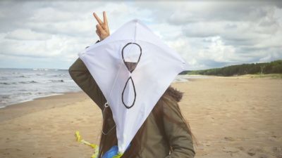 Indīroka grupa audrú izdod debijas EP – “the lighthouse trilogy”