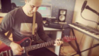 Mūziķis Jānis Irbe aicina noklausīties jauno dziesmu “Virtuve Ar Mums”