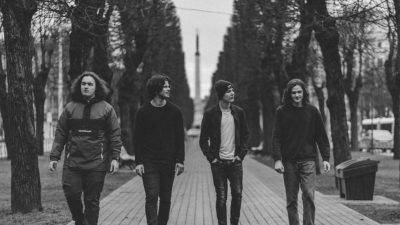 Pašmāju indīroka grupa Tasteful izdod jaunu dziesmu “In The Dark”