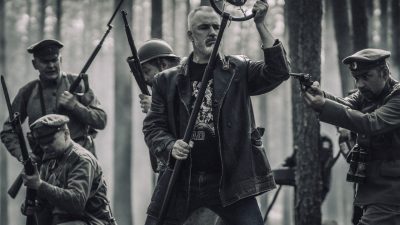 Grupa “URBIX” publisko video klipu “Mirdzot šķēpiem”