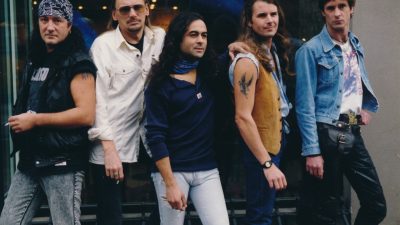 Vinila skaņuplatē pārizdots grupas LĪVI populārāko dziesmu albums “Bailes par ziņģēm”