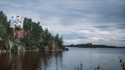 Russian Folk Metal/Neoclassical musician AHTOH SKALD released his new album “Songs for my Father”