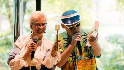 “Zelta Mikrofons’23” notiks Ķīpsalas starptautiskajā izstāžu centrā ar skatītājiem. Uzvarētāji saņems divas balvas