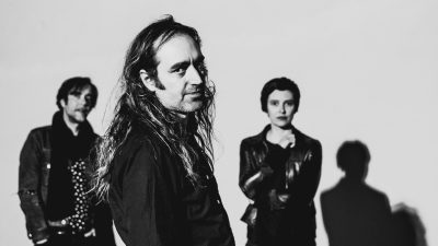 Inovatīvie amerikāņi A PLACE TO BURY STRANGERS koncertēs Rīgā