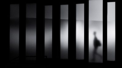 Smagās instrumentālās mūzikas grupējums ZE ARNIS laidis klajā jaunu albumu “Nulle un cipars”