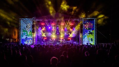 Festivālu vasaru jaudīgi noslēdzis EZĪŠFESTS 2023