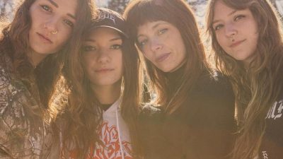 Rīgā koncertēs ASV doomgaze grupa “Blackwater Holyligt”