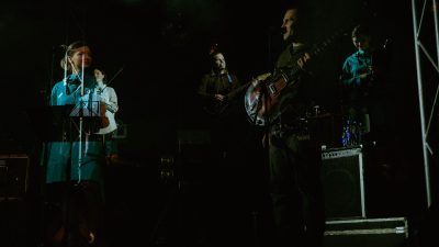 Grupa Juuk jaunajā gadā piedāvā dziesmu “Sūdi, vairāk nenāciet”