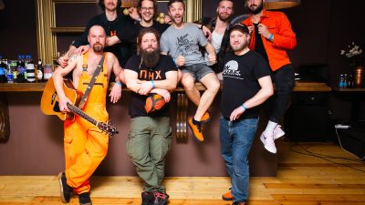 Oranžās brīvdienas izdod video “Zirgspēki”