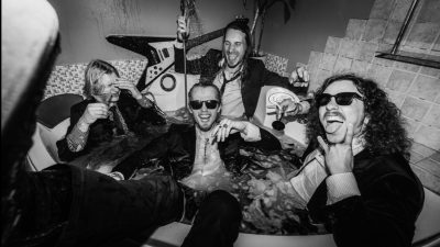 Mēles Galā izdod singlu “Ieelpot”