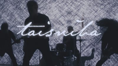 Metālisti iepriecina Jāni Lūsēnu ar dziesmas “Taisnība” jaunu versiju