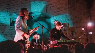 12. aprīlī, Vagonu Zālē norisinasies grupu Dzeltenie Pastnieki, Zvīņas un Tante Gaida koncerts