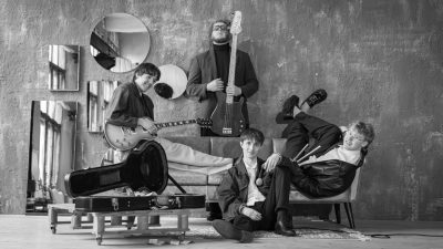 Jauna latviešu grupa “Atkala” prezentē savu debijas singlu “Divatā”