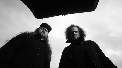 Grupa “diezkasnav” izdod debijas singlu