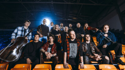 “Dzelzs vilks” un “Baltic Groove Orchestra” ieskaņo “Balerīnu” un aicina uz koncertu 